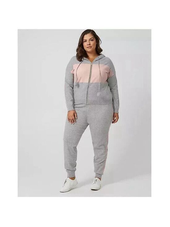Le Chateau Dresses & Skirts - Women’s Plus Size Color Block Hoodie and Jogger Set in Pink & Gray Sz 1X